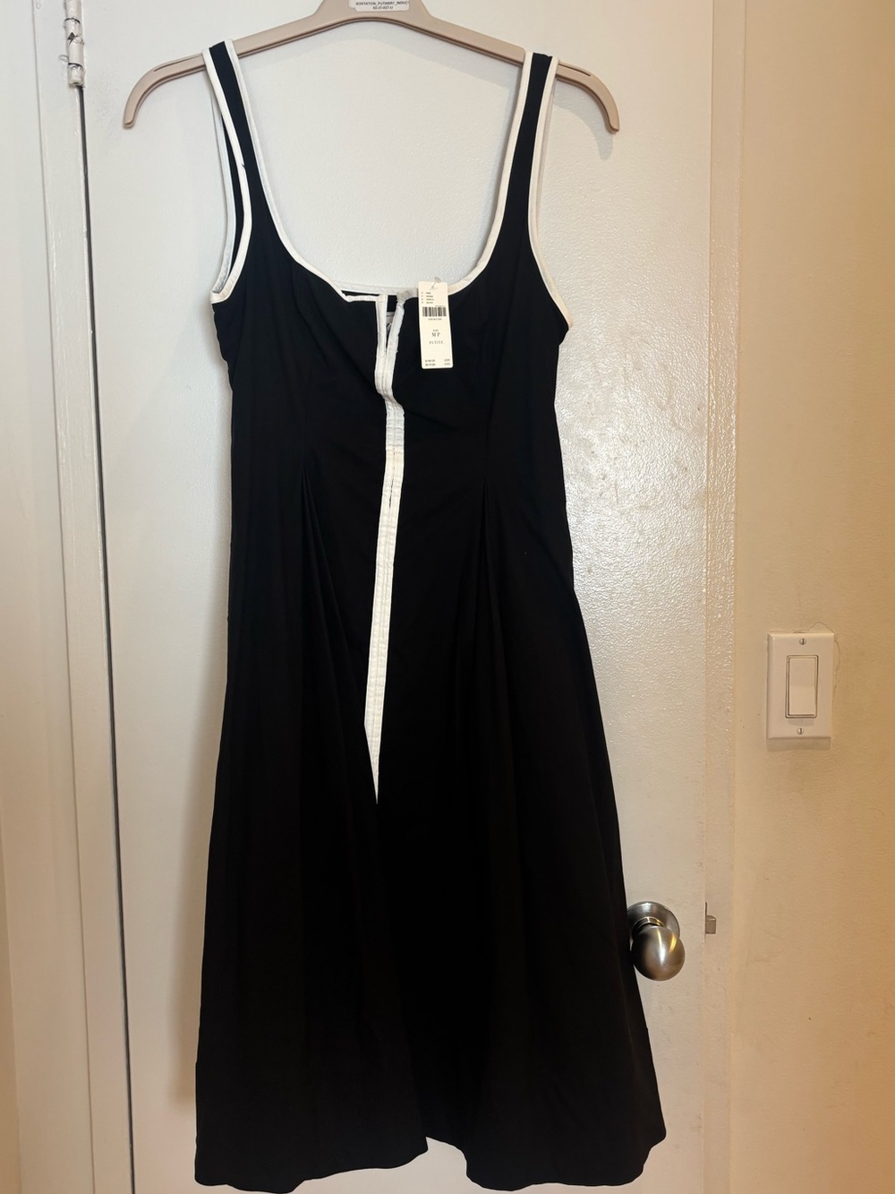 A-Line Dress - Picture 5 of 6